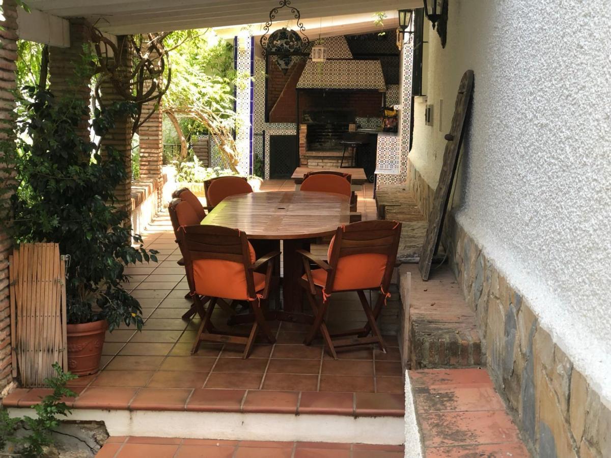 Vakantiehuis Pinares-malaga: Pool, Garden, Garaje, Wifi, Málaga