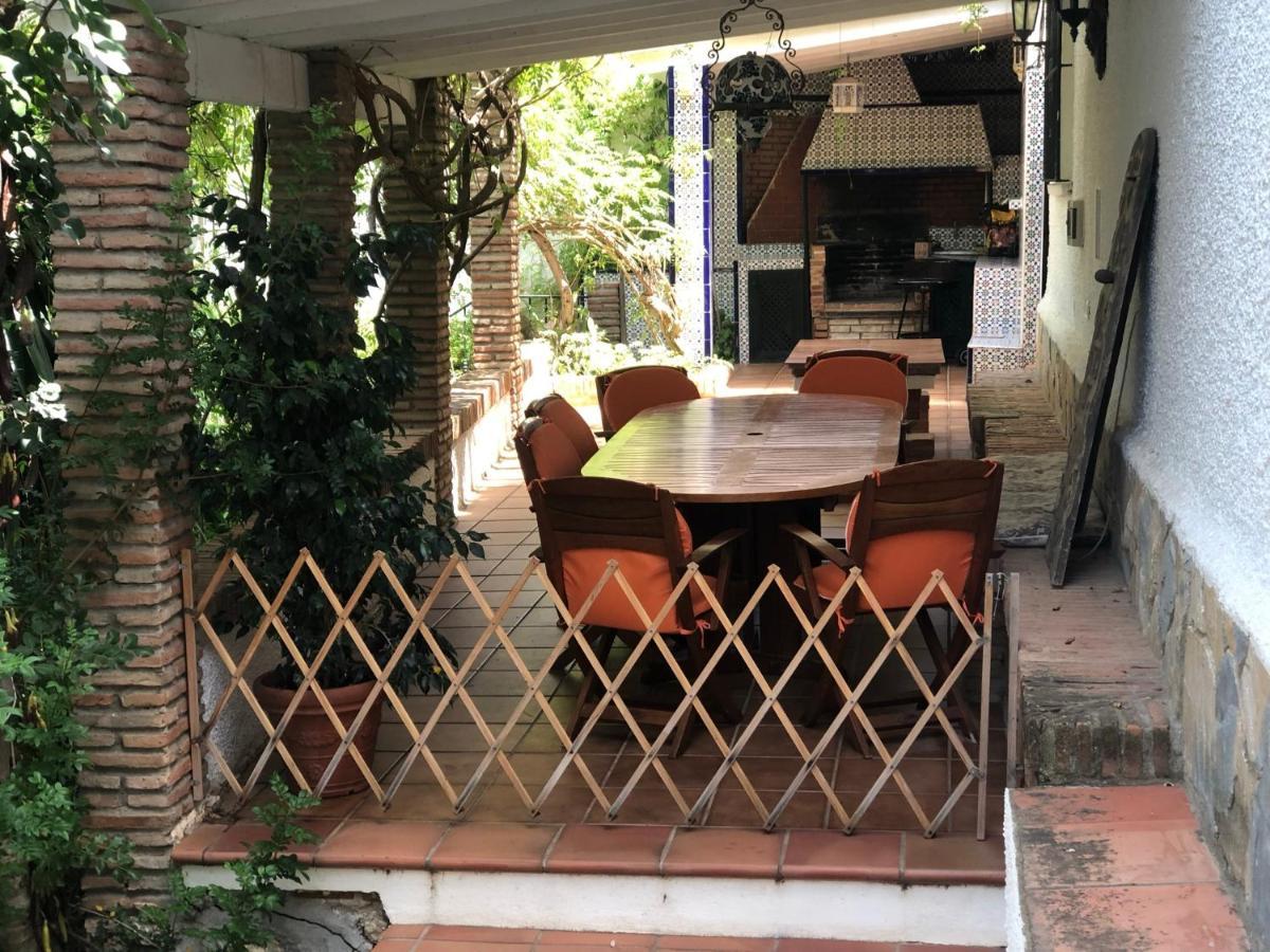 Vakantiehuis Pinares-malaga: Pool, Garden, Garaje, Wifi, *